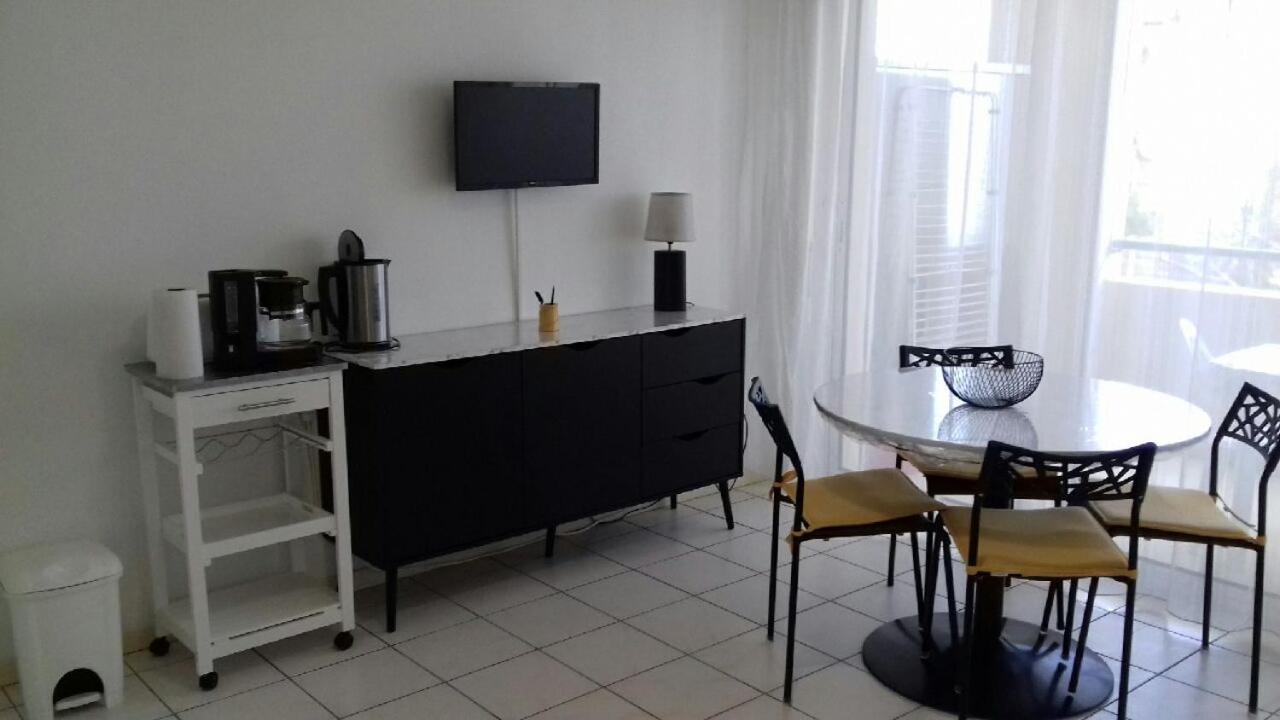 Studio Ideal Couple 2 Enfants, Bien Situe, Calme Ciboure Bagian luar foto